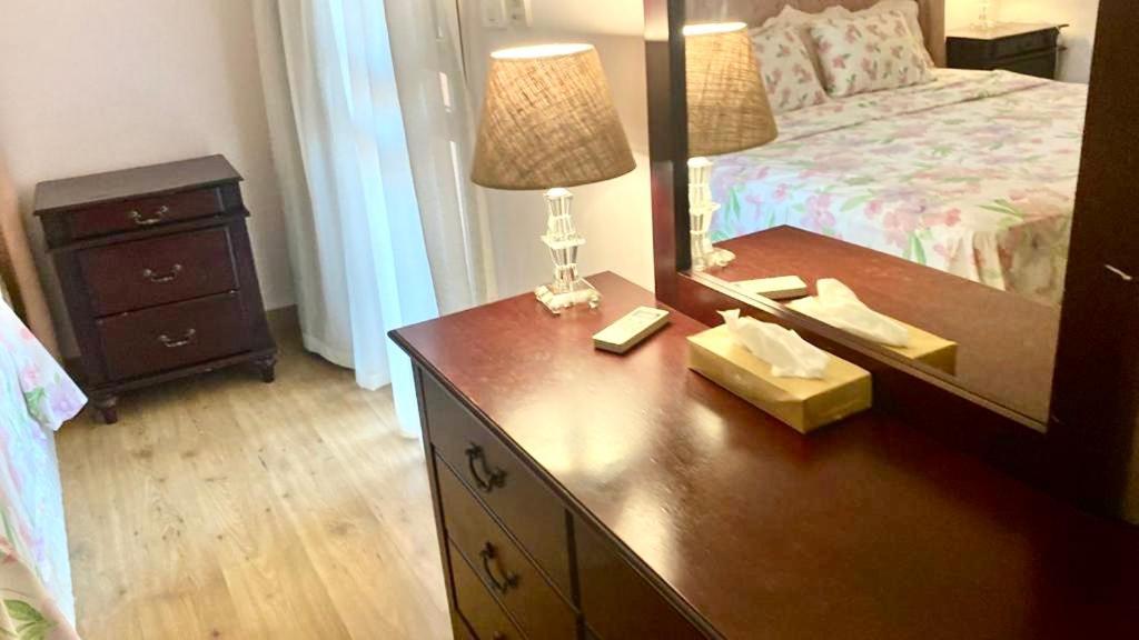 Luxurious 3 Bedroom Rustic Apartment Overlooking Huge Garden - For Families And Couples Kairó Kültér fotó